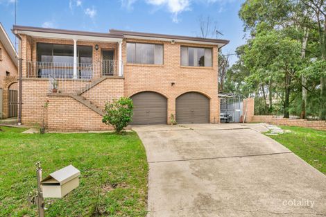 Property photo of 4 Webber Place Prairiewood NSW 2176