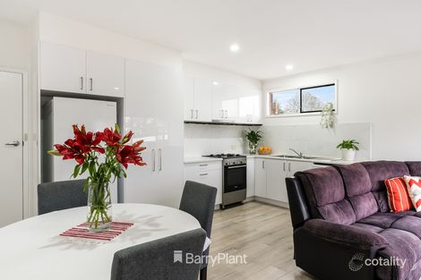 Property photo of 2/228 Roslyn Road Highton VIC 3216