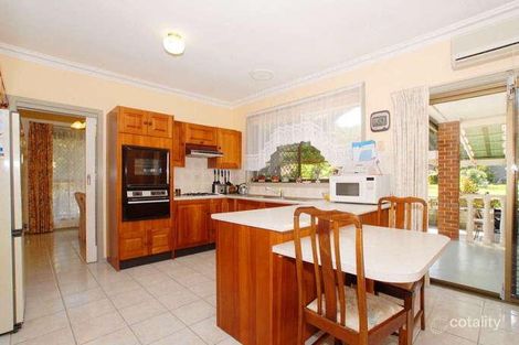 Property photo of 30 Walpole Avenue Rosebud VIC 3939