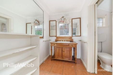 Property photo of 2/716 Elgar Road Doncaster VIC 3108