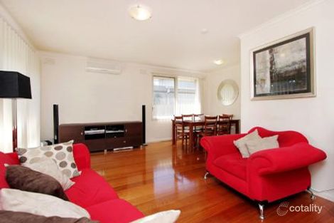 Property photo of 3 St Cuthberts Avenue Dingley Village VIC 3172