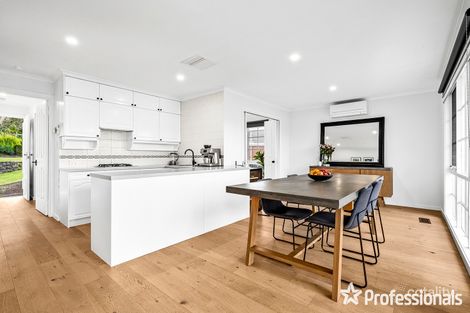 Property photo of 2 Gould Place Mooroolbark VIC 3138