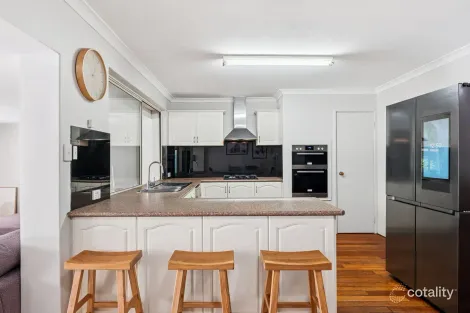 Property photo of 119 Bottlebrush Drive Kiara WA 6054