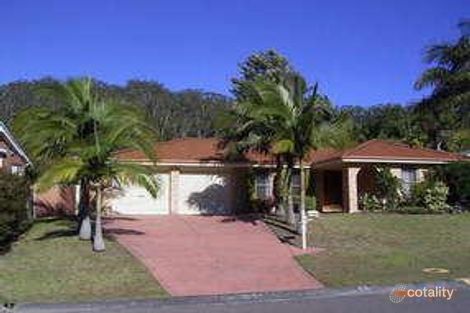 Property photo of 2 Willowin Close Green Point NSW 2251