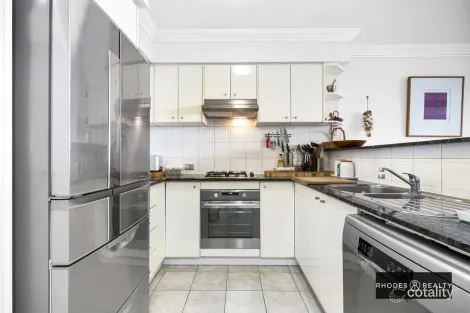 Property photo of 604/8 Wentworth Drive Liberty Grove NSW 2138