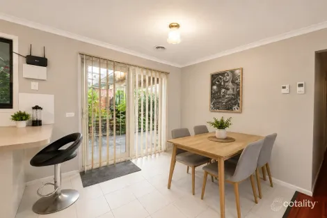 Property photo of 1/38 Cameron Way Pakenham VIC 3810