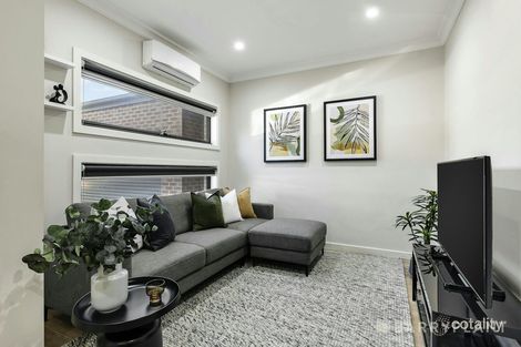 Property photo of 3/12 Lomond Avenue Kilsyth VIC 3137