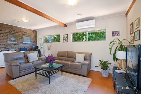 Property photo of 4 Simon Place Hornsby Heights NSW 2077