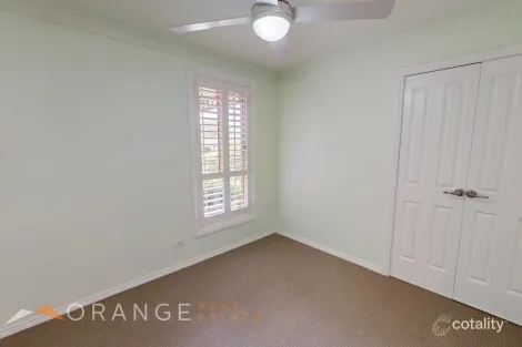 Property photo of 15 Agland Crescent Orange NSW 2800