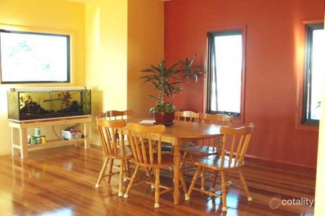 Property photo of 7 Heaths View Paynesville VIC 3880