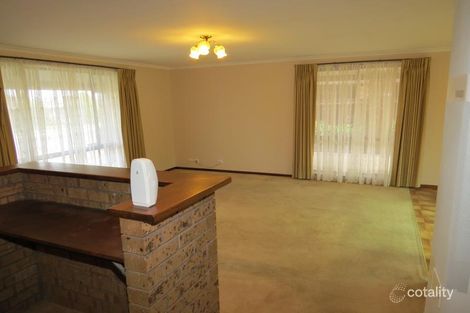 Property photo of 2 Cook Close Sebastopol VIC 3356