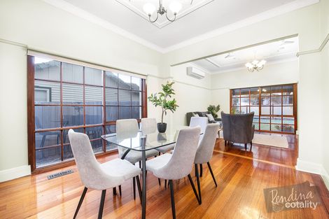 Property photo of 25 Braemar Street Essendon VIC 3040