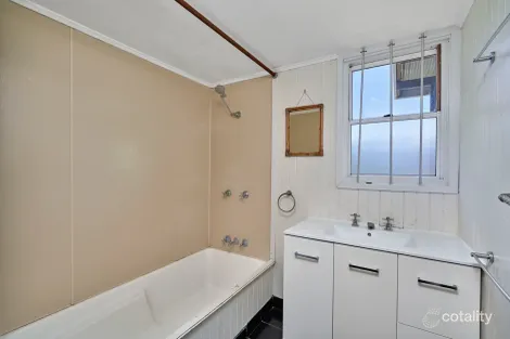 Property photo of 11 Thomas Street Cairns North QLD 4870