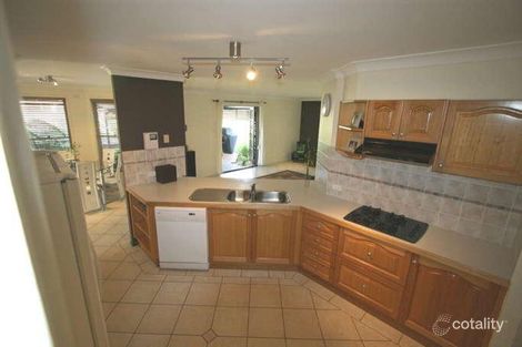 Property photo of 12 Helena Place Albion Park NSW 2527