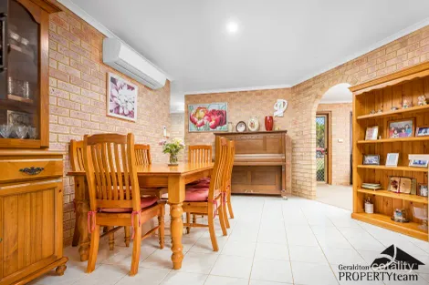 Property photo of 4 Wilton Close Mount Tarcoola WA 6530