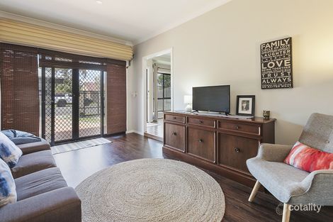 Property photo of 2/3 Henry Street Wynnum QLD 4178