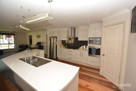 Property photo of 8 Surveyors Way South Bowenfels NSW 2790