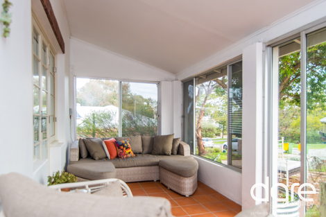 16 Yalgoo Ave, White Gum Valley, WA 6162