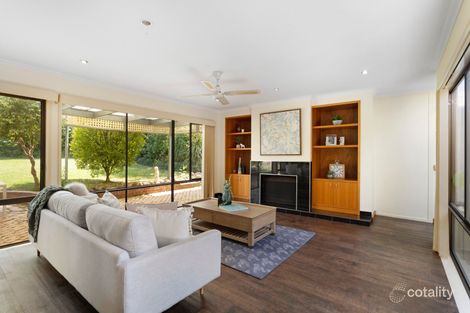 Property photo of 25 Caithness Crescent Glen Waverley VIC 3150