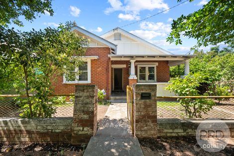 Property photo of 2 Donnelly Avenue Wagga Wagga NSW 2650
