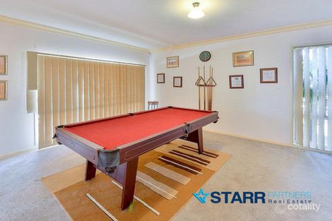 Property photo of 30 Lamington Place Bow Bowing NSW 2566