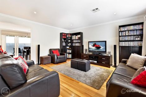 Property photo of 12B Swan Street Eltham VIC 3095