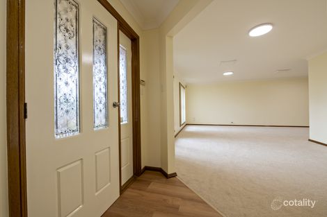Property photo of 14 O'Connor Place Dubbo NSW 2830