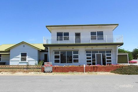 Property photo of 2 Elfrieda Drive Tumby Bay SA 5605