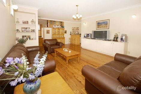 Property photo of 35 Ashwood Drive Ashwood VIC 3147