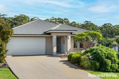 Property photo of 20 Laurel Avenue Ulladulla NSW 2539