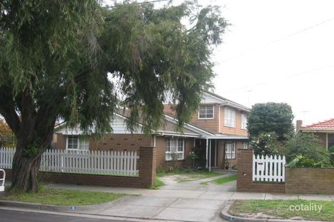 1 Peters Dr, Cheltenham, VIC 3192