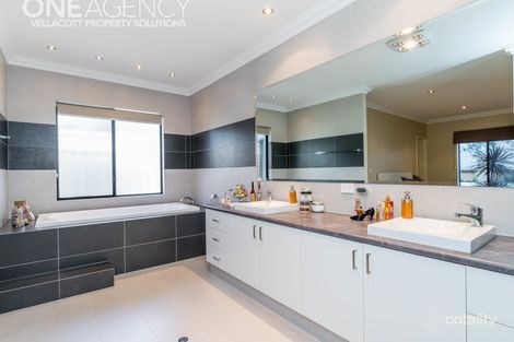 Property photo of 53 Kingsway Madeley WA 6065