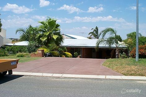 Property photo of 7 Pepperwood Grove Woodvale WA 6026