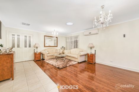 Property photo of 31 Banyalla Drive Cranbourne West VIC 3977