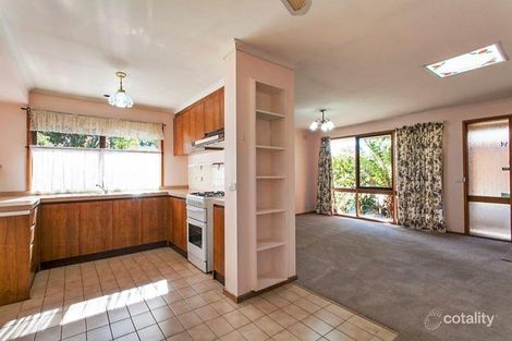 Property photo of 17 Lamont Crescent Cranbourne VIC 3977