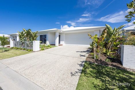 32 The Drive, Yamba, NSW 2464