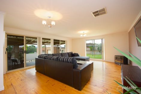 Property photo of 6 Holmes Court Wodonga VIC 3690