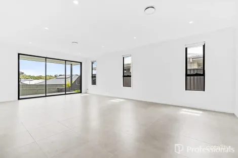 Property photo of 18 Walter Street Thirlmere NSW 2572