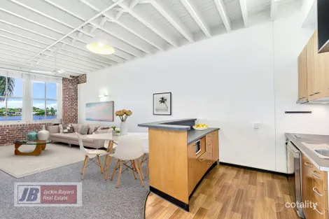 Property photo of 63/53 Vernon Terrace Teneriffe QLD 4005