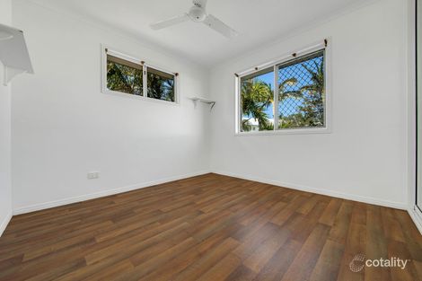 Property photo of 10 Kerfoot Close Tannum Sands QLD 4680