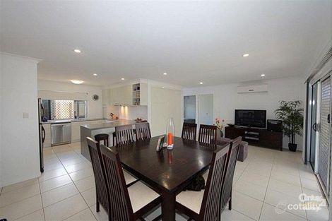 Property photo of 20 Longview Street Ashfield QLD 4670