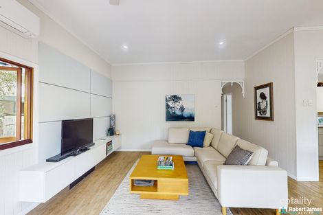 Property photo of 12 Morning Glory Drive Cooroibah QLD 4565