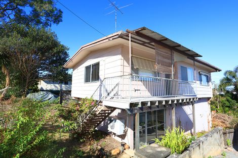 Property photo of 11 Nerang-Broadbeach Road Nerang QLD 4211