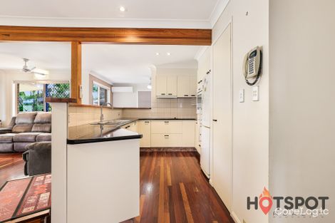 Property photo of 4 Gardiner Court Avenell Heights QLD 4670