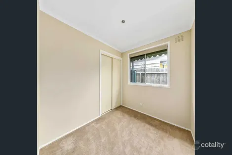 Property photo of 7 Millswyn Avenue Hampton Park VIC 3976