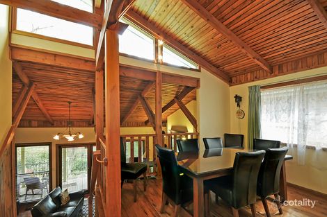 Property photo of 18 Gladstan Avenue Katoomba NSW 2780