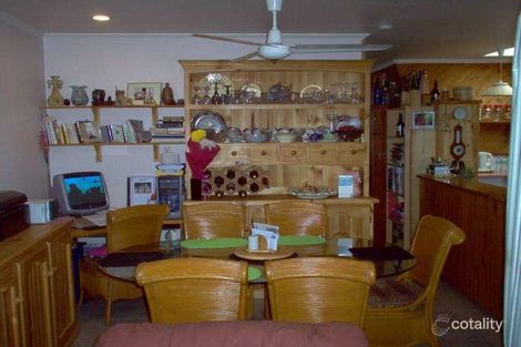 Property photo of 2/9 Ahern Street Labrador QLD 4215