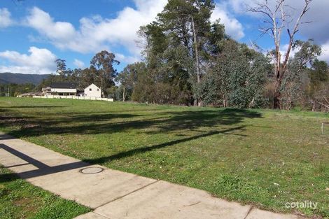 Property photo of 23 Thompson Street Bright VIC 3741