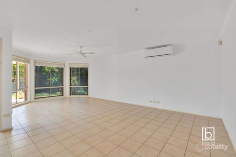 Property photo of 8 Keswick Drive Lake Haven NSW 2263
