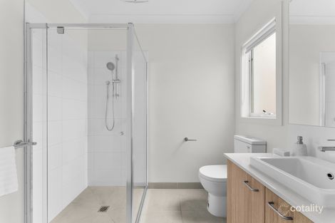 Property photo of 103 Bourbon Road Cranbourne East VIC 3977